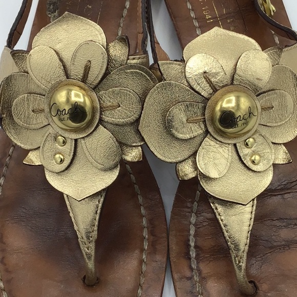 Coach Gold Sari Metallic Flowers Leather Sandals Size 8 - Picture 6 of 14